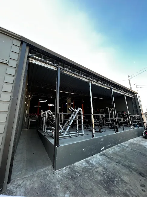 Fachada externa da Fusion Fitness Maria Cândida